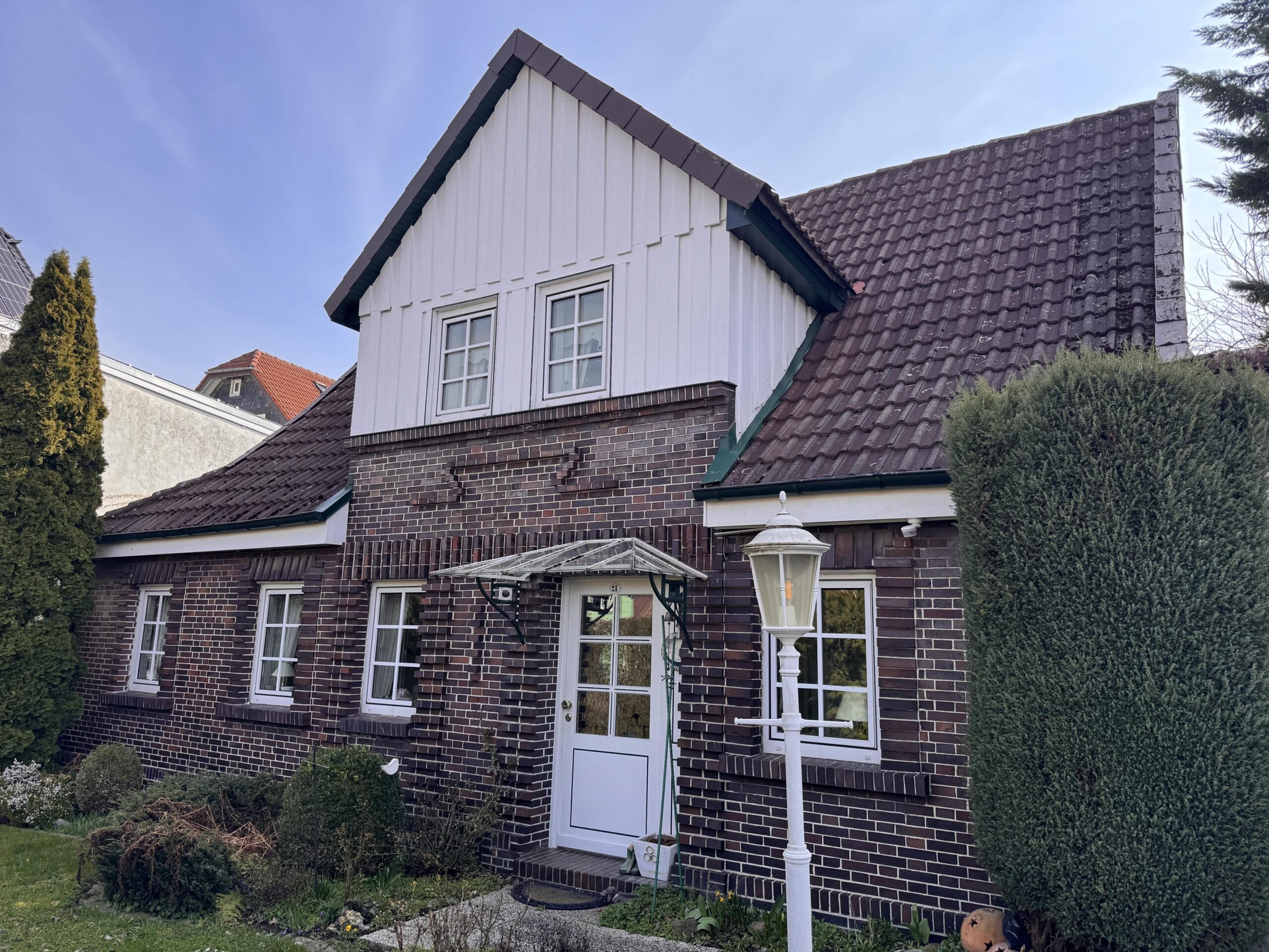 Außenansicht Haus Eingang